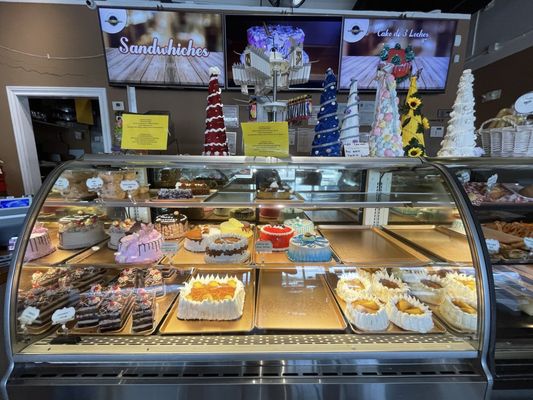 Display case refrigeration service in Houston