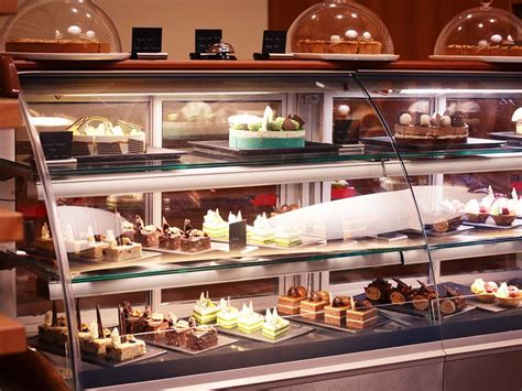 Commercial display case refrigeration repair in Houston
