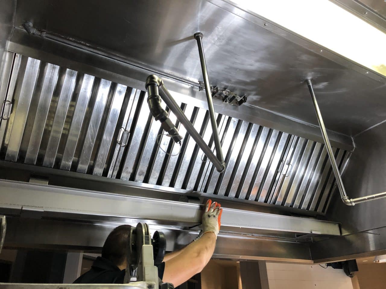 Commercial kitchen ventilation hood installation in Houston