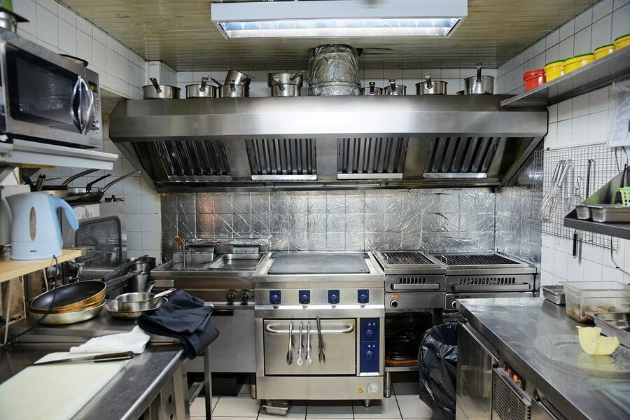 Commercial kitchen hood installation service in Houston